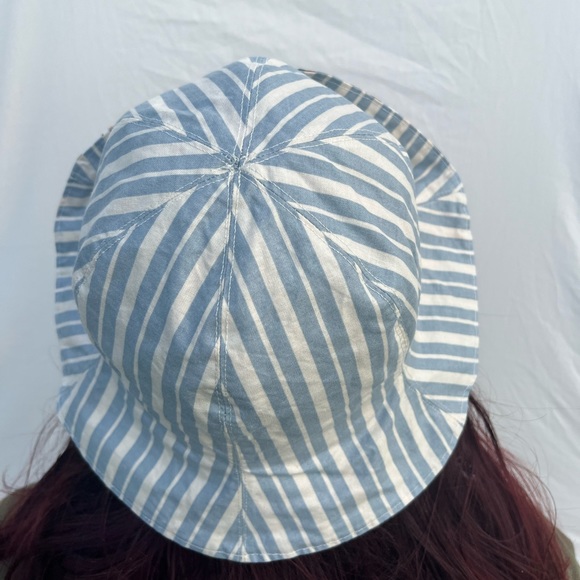 Cat Bucket Hat - Picture 4 of 4